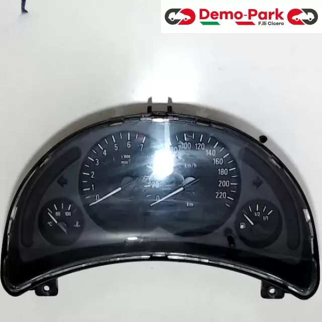 QUADRO STRUMENTI Opel CORSA C  0