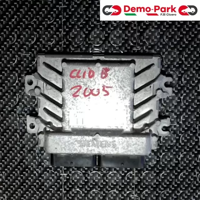 CENTRALINA MOTORE Renault clio SIEMENS S110140201 A   8200326395 0