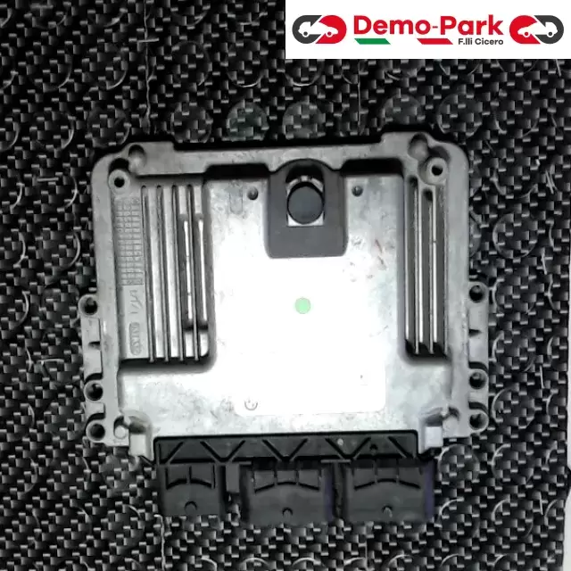 CENTRALINA MOTORE Mini COPER - 1.6 BOSCH 0 261 201 709   DME 7 600 076 0