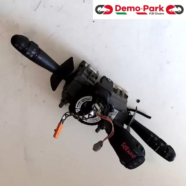 CAMBIO LUCI Renault SCENIC  0