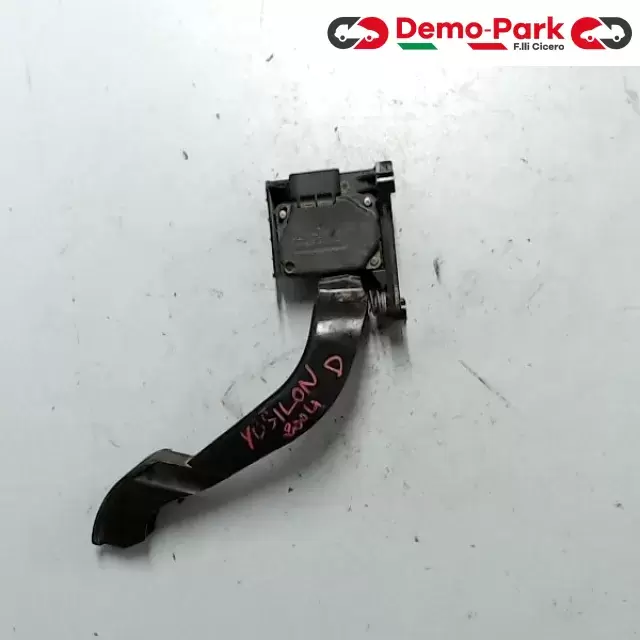 PEDALE ACCELERATORE  Lancia YPSILON - 1.3 Mjet 55702020 1