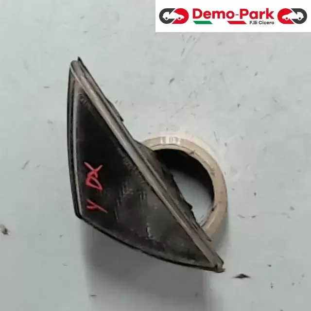 FRECCIA DX Lancia YPSILON  0