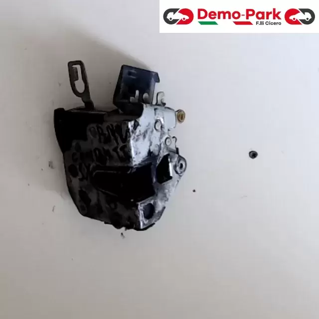 SERRATURA ANT. SX Bmw 320 - COMPACT  0