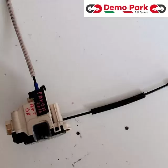 SERRATURA ANT. DX Fiat PANDA - 2014  0