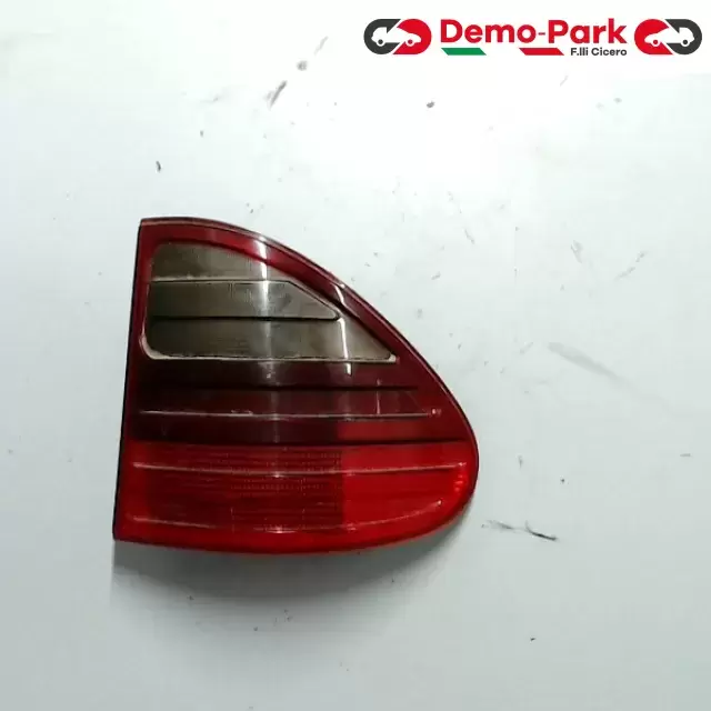 STOP DX Mercedes-benz CLASSE E - 4 FARI  0