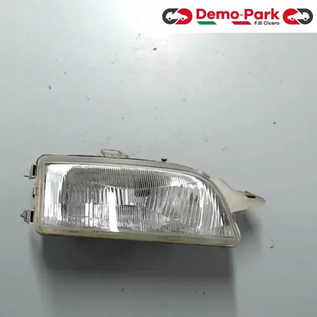 FARO DX Fiat PUNTO - I SERIE  0