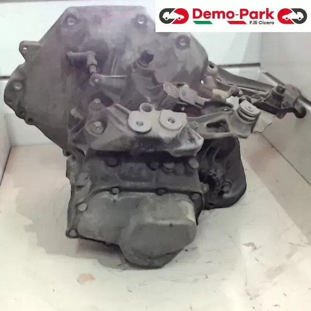 CAMBIO CORSA Opel CORSA C - 1.2  1