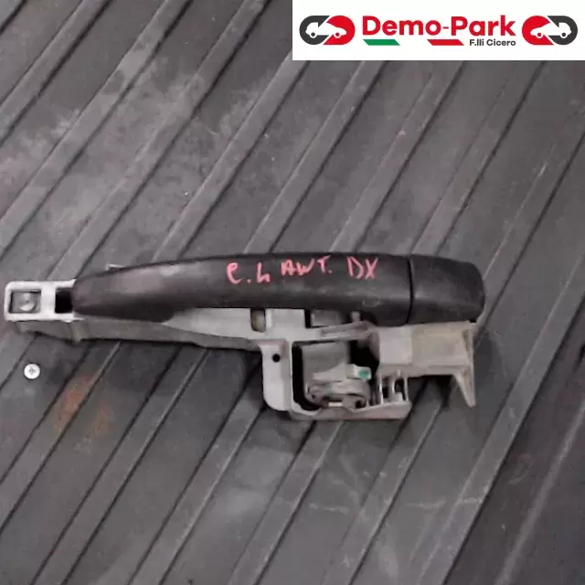 MANIGLIA ESTERNA DX - ANTERIORE CitroЁn C4  0