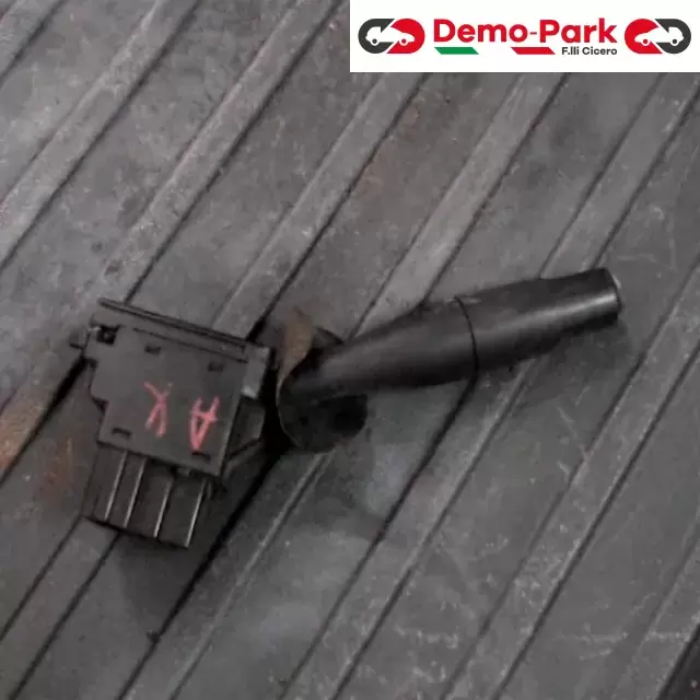 COMANDO FRECCE CitroЁn AX  0