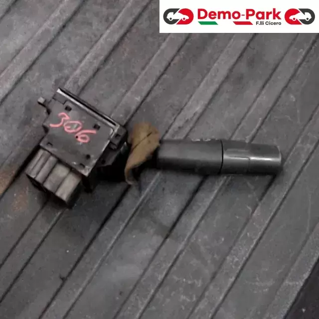 COMANDO FRECCE Peugeot 306  0