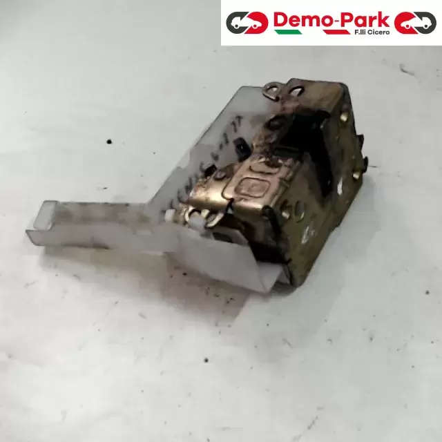 SERRATURA POST. SX Renault SCENIC  0