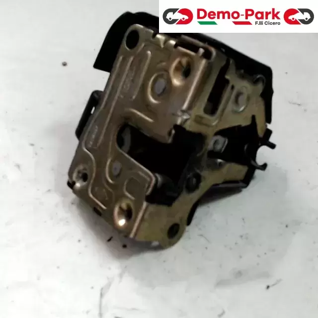 SERRATURA ANT. SX Renault SCENIC  0