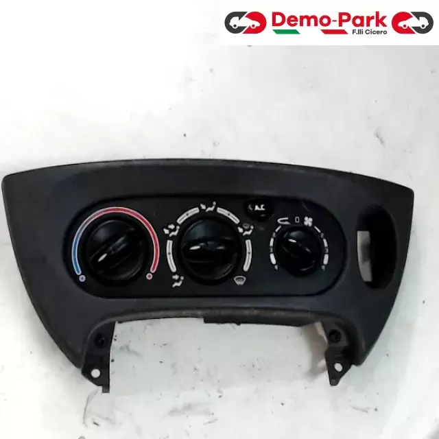 COMANDO CLIMATIZZATORE - MANUALE Renault SCENIC - 1.9 D  0