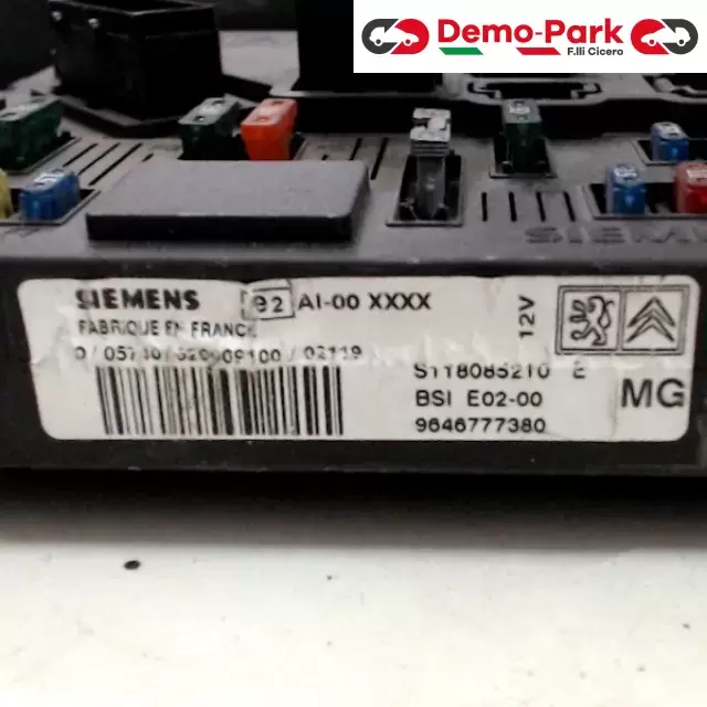 BODY COMPUTER Peugeot 306 - 2.0 HDI SIEMENS S118085210   9646777380 1