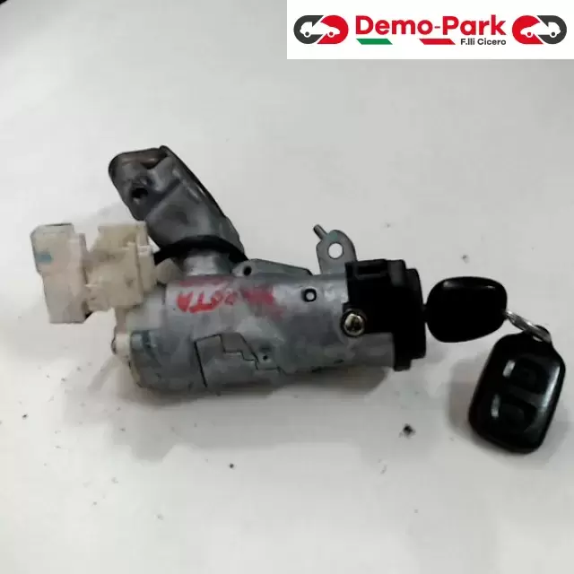 BLOCCASTERZO Toyota CARINA  0