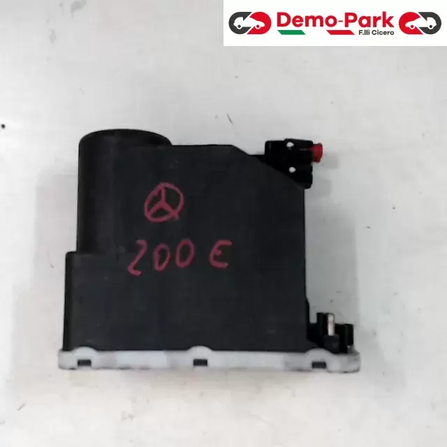 CHIUSURA CENTRALIZZATA - POMPA Mercedes-benz 200 E - W 124  0