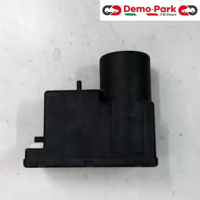 CHIUSURA CENTRALIZZATA - POMPA Audi A6  0