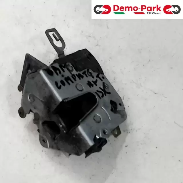 SERRATURA ANT. DX Bmw 318 COMPACT  0