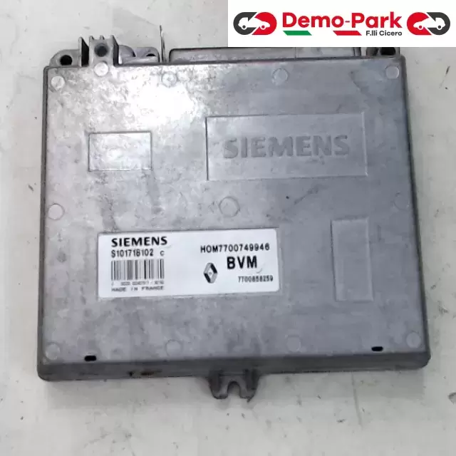 CENTRALINA MOTORE Renault 19 - 1.4 SIEMENS S101718102    HOM7700749946 0