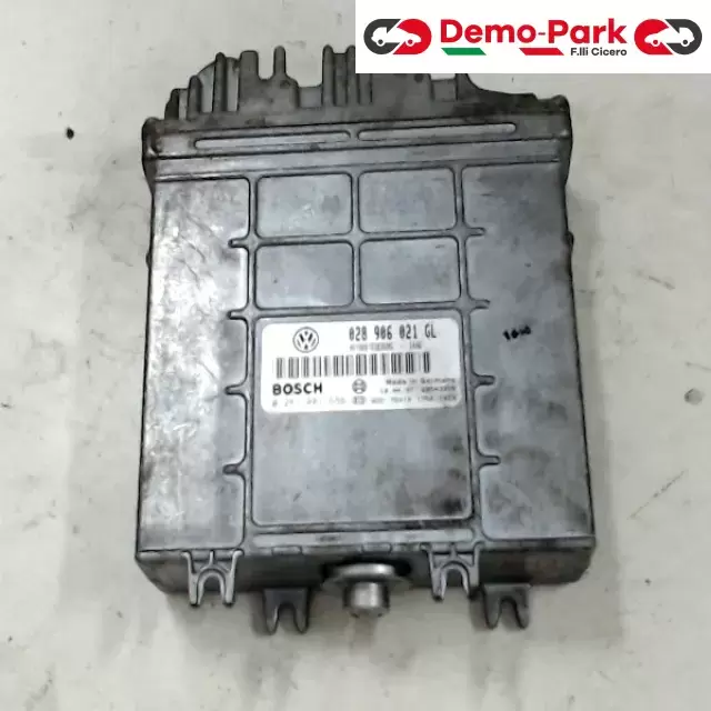 CENTRALINA MOTORE Audi A4 - 1.9 TDI BOSCH 0 281 001 656   028 906 021 GL     0