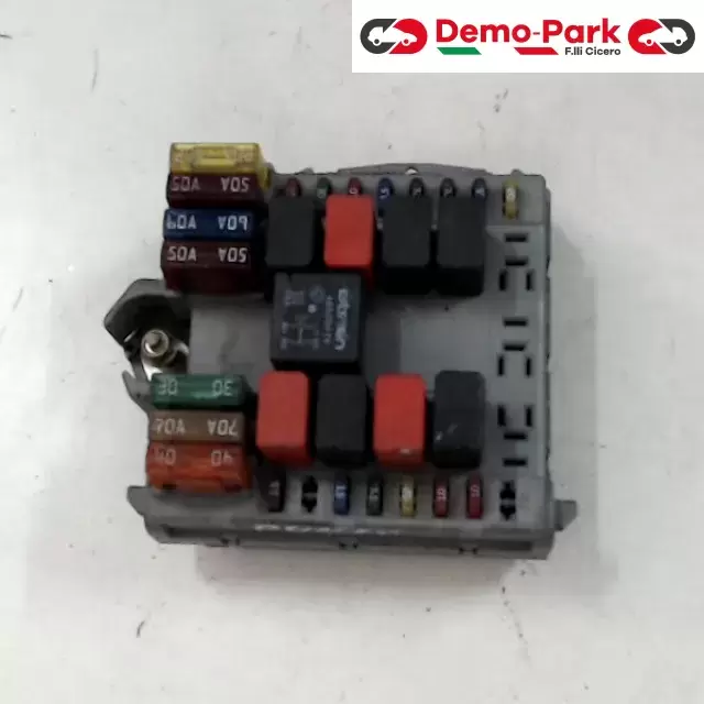 SCATOLA FUSIBILI Fiat PUNTO 188  0