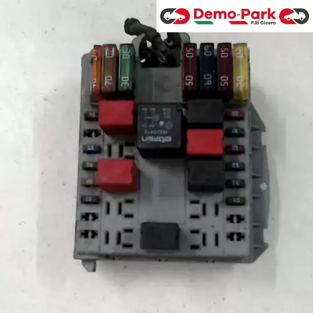 SCATOLA FUSIBILI Fiat PUNTO 188 -  1.2  0