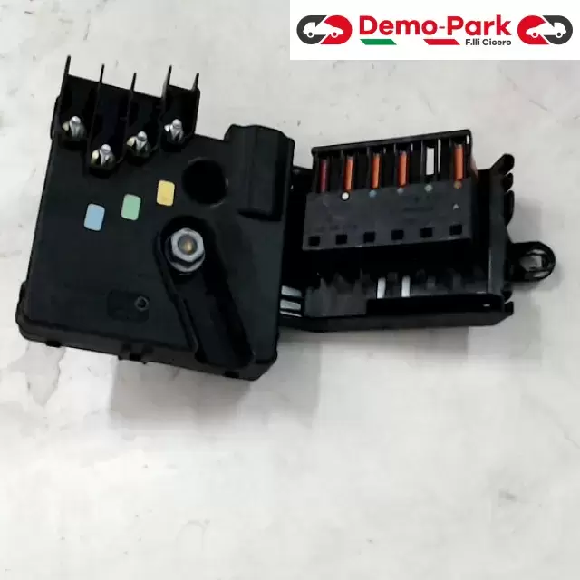 SCATOLA FUSIBILI Mercedes-benz CLASSE E  0