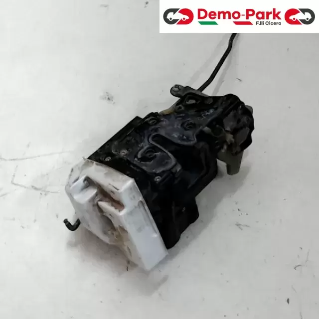 SERRATURA ANT. DX - 3P Fiat STILO  0