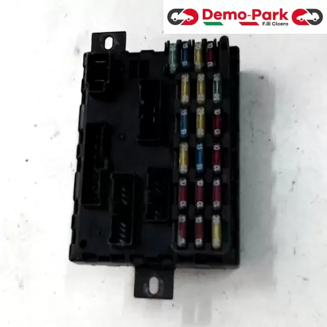 SCATOLA FUSIBILI Lancia LYBRA - 1.9 JTD  0