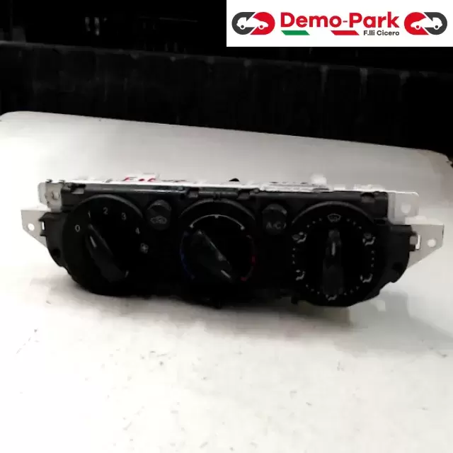 COMANDO CLIMATIZZATORE - MANUALE Ford FOCUS  0