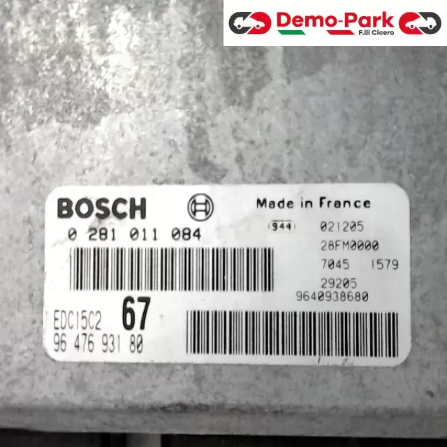 CENTRALINA MOTORE Renault SCENIC - 1.9 DCI BOSCH 0 281 011 084  EDC15C2   96476 931 80 1