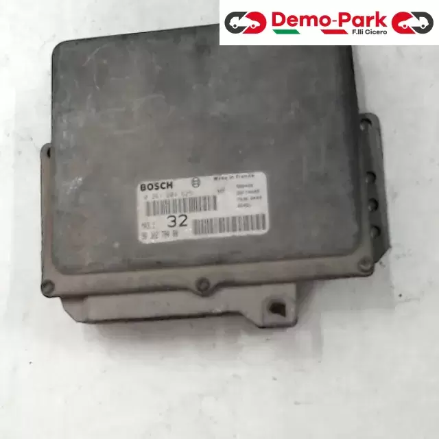 CENTRALINA MOTORE CitroЁn SAXO' - 1.0 BOSCH 0 261 204 625   MA3.1  96 302 784 80 0