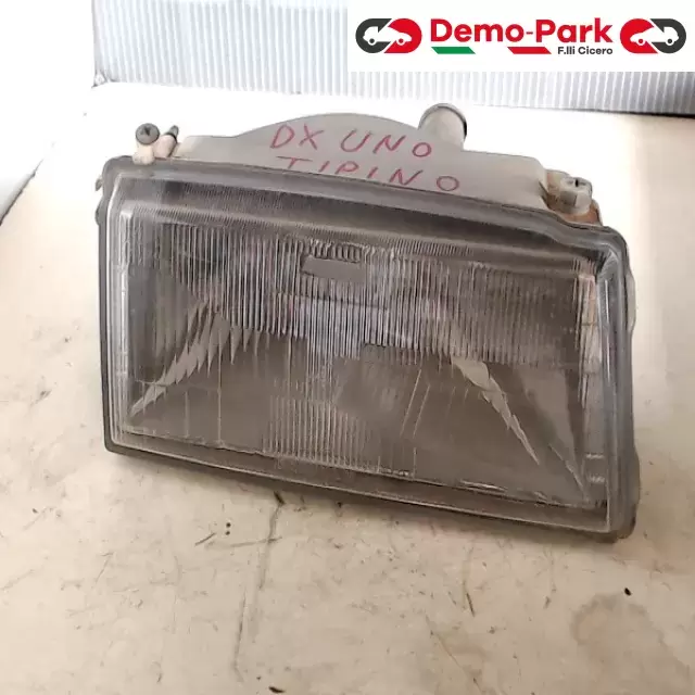 FARO DX Fiat UNO - TIPINO  0
