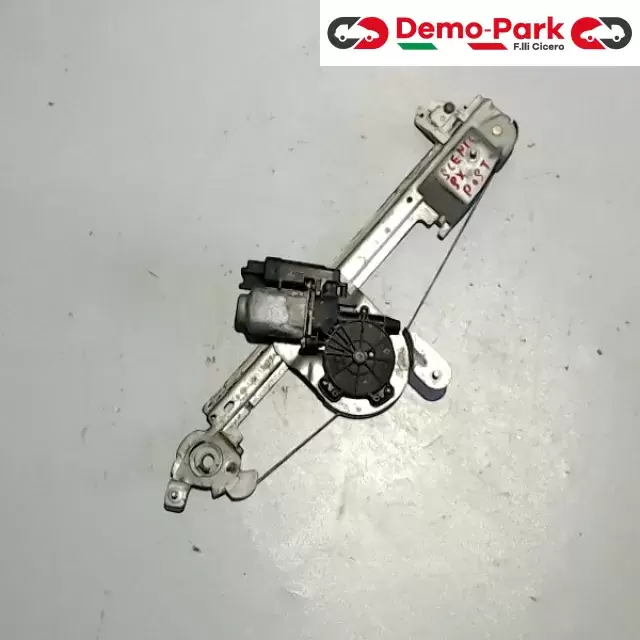 ALZAVETRO POSTERIORE SX Renault SCENIC  0