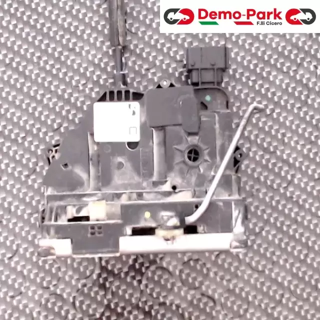 SERRATURA GRANDE PUNTO 3P SX Fiat GRANDE PUNTO  0
