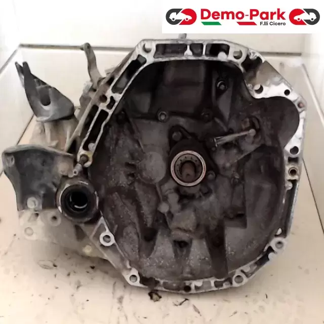 CAMBIO CLIO 1,5 DCI Renault CLIO - 1.5 DCI  0