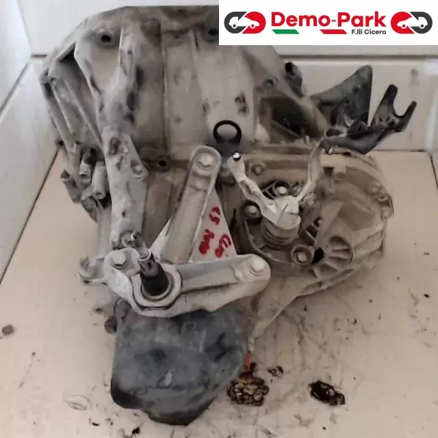 CAMBIO CLIO 1,5 DCI Renault CLIO - 1.5 DCI  1