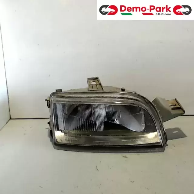 FARO DX Fiat PUNTO I SERIE  0