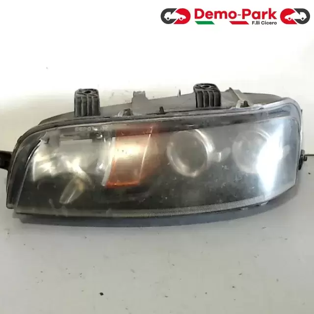 FARO SX Fiat PUNTO 2° SERIE  0