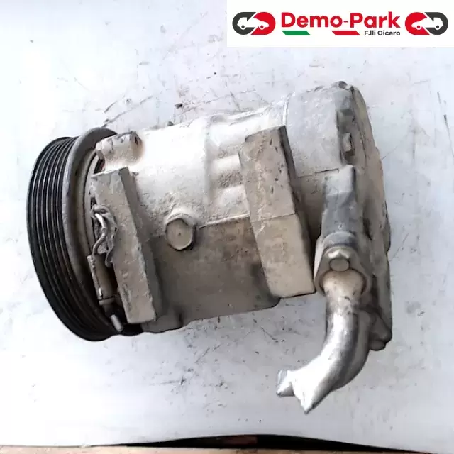 COMPRESSORE CLIMATIZZATORE Renault CLIO 1.9 ASPIRATO  0
