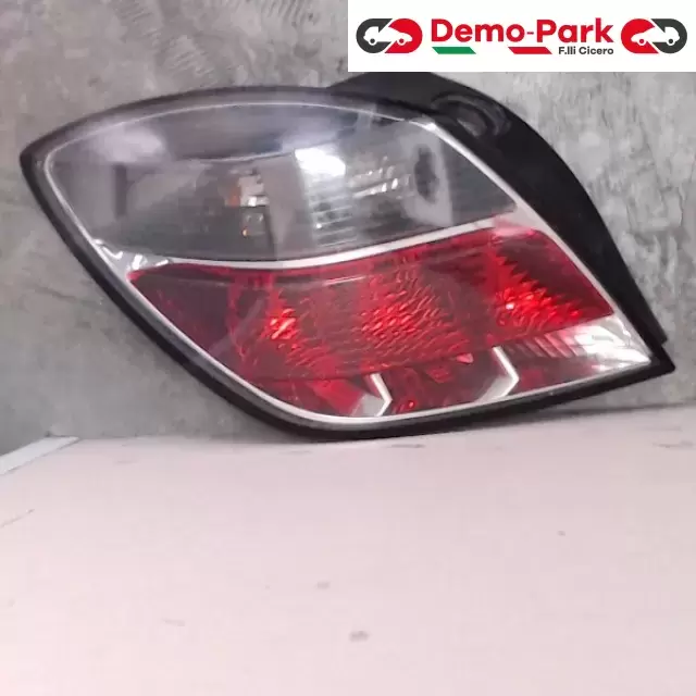 STOP DESTRO ASTRA H Opel ASTRA H  0