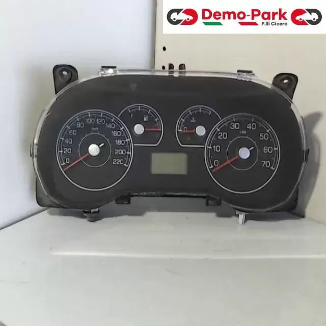 QUADRO STRUMENTI GRANDE PUNTO Fiat GRANDE PUNTO - 1.3 Mjet 5550011005 0