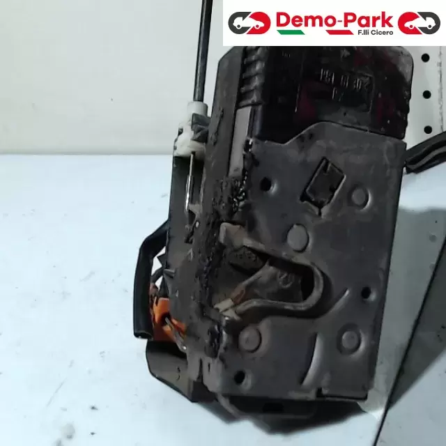 SERRATURA ANT DX Opel CORSA C ER 24434885 1