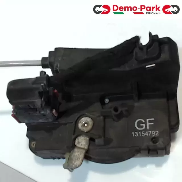 SERRATURA ANT DX Opel MERIVA GF 13154792 1