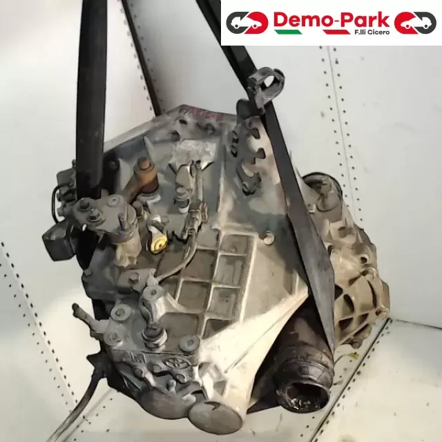 CAMBIO TOYOTA YARIS Toyota YARIS 51009050 2