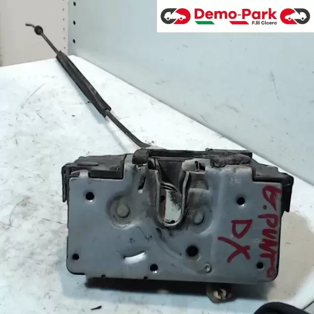 SERRATURA ANT DX Fiat GRANDE PUNTO 51797558 0