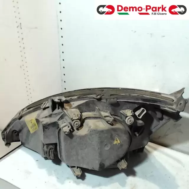 faro DX XENON VERSION Ford FOCUS  1