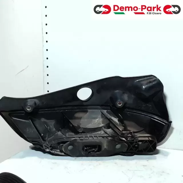 STOP SX Lancia YPSILON  1