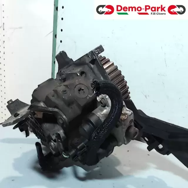 POMPA INIEZIONE CARBURANTE  Ford FOCUS - 1.6 tdci 9644293080 3