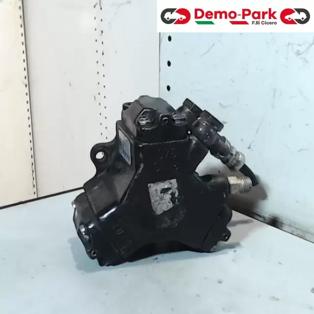 POMPA INIEZIONE CARBURANTE MERIVA CORSA 1.3 CDTI Opel CORSA 1.3 CDTI FGP 551989933  0 445 010 138 2